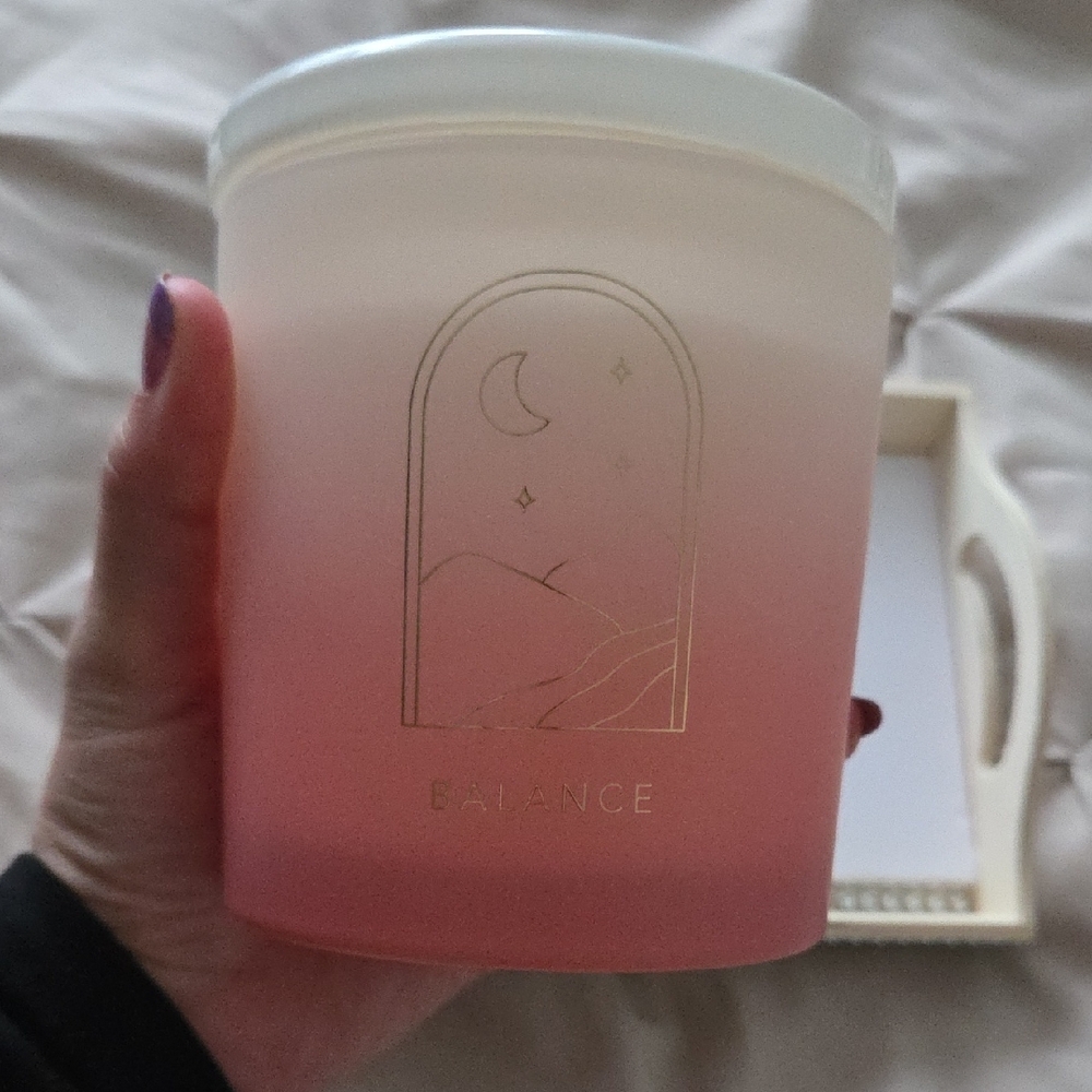 Salt Cavern Scented Candle in Pink - Picture 3 of 3